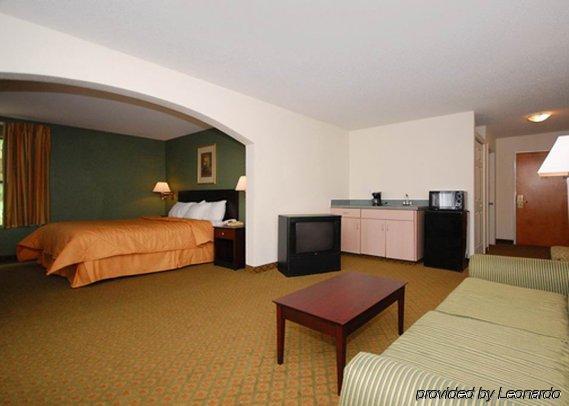 Country & By Radisson, Greenville, Nc Winterville