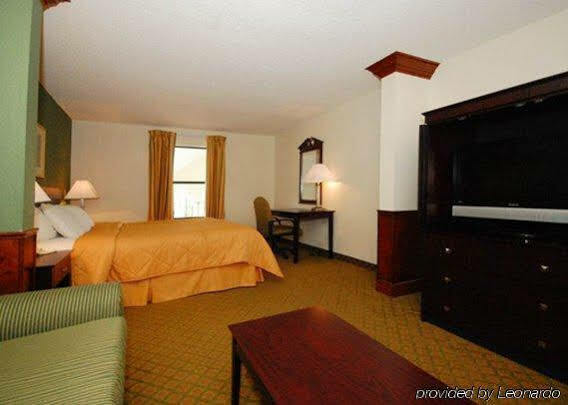 Country & By Radisson, Greenville, Nc Hotel Winterville